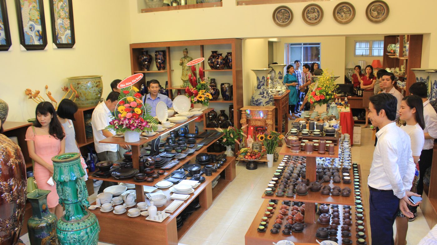 Khai trương cửa hàng Không gian gốm Bát Tràng