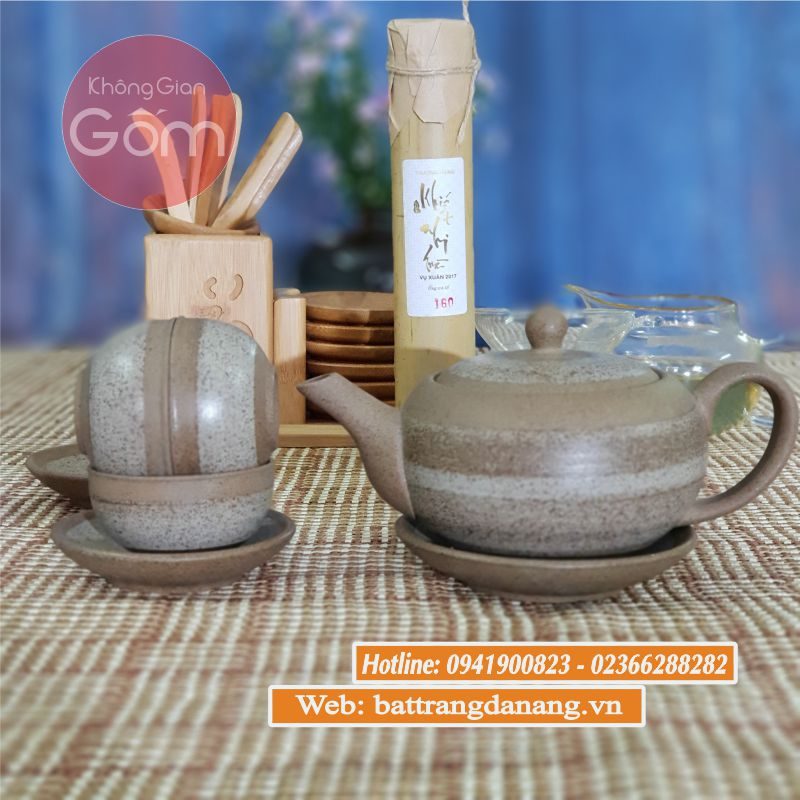 Bộ ấm chén hồng sa to