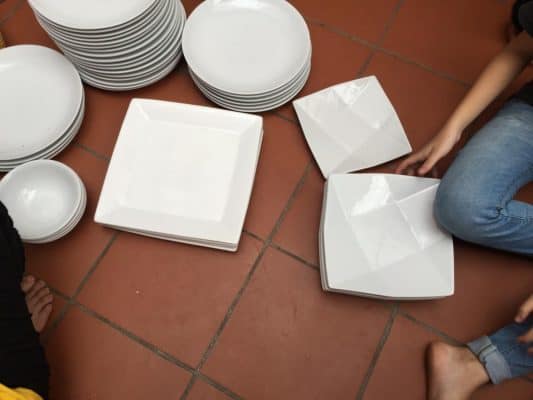 dĩa sứ trắng giá rẻ 2