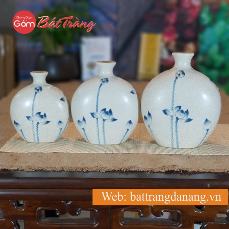 Lọ dẹt vẽ sen