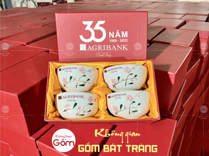 bo-chen-bat-trang-in-logo-1