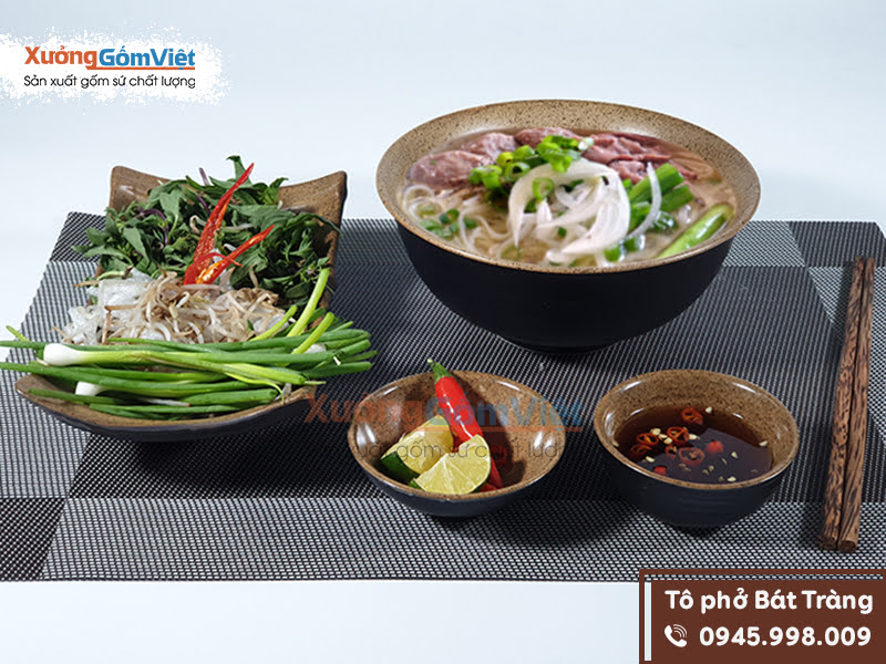 Tô đựng phở in logo men đen Bát Tràng