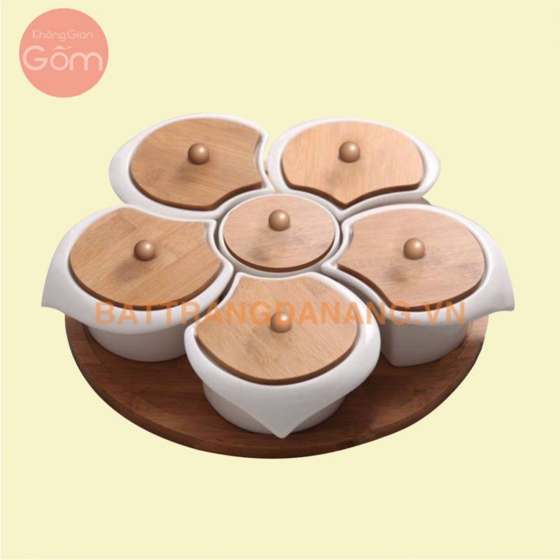 Khay mức sứ trắng
