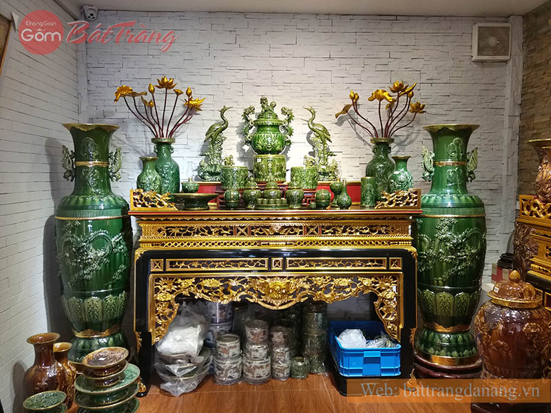Bộ thờ cúng men lục bảo