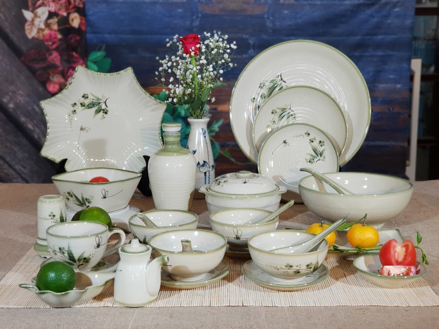 Bộ bát đĩa vẽ chuồn 