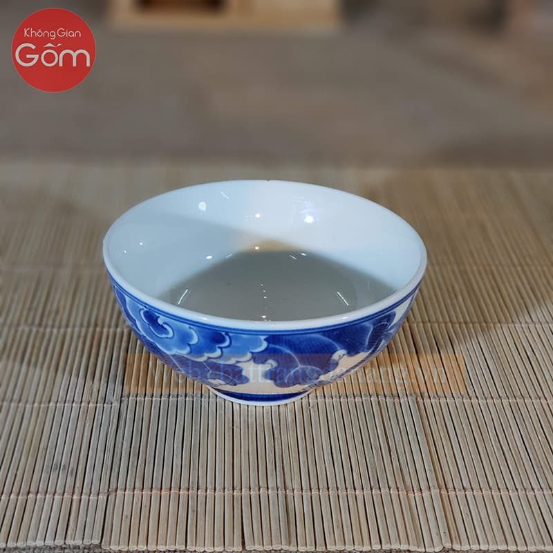 Chén cơm cúng