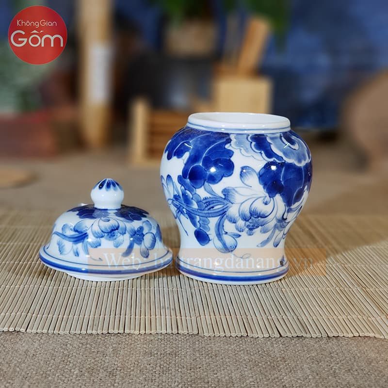 Chóe đồ thờ men xanh