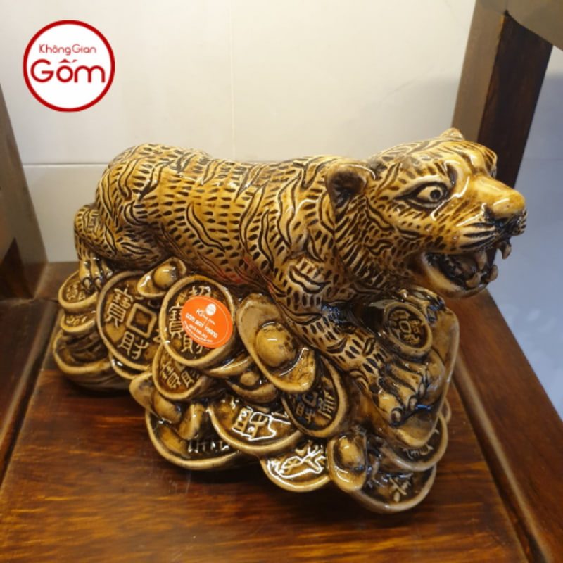 Tượng Hổ sứ Bát Tràng