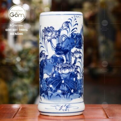 ong-huong-men-lam-bat-trang-hoa-tiet-hoa-sen-ve-tay (1)