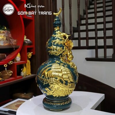 ho-lo-gom-su-bat-trang-thuan-buom-xuoi-gio-dat-vang-xanh-la