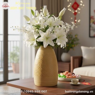 Bình hoa gốm Bát Tràng dáng chuông men vàng 52c...