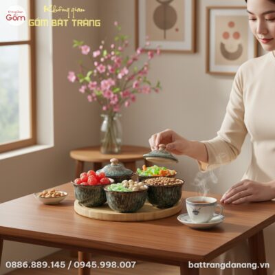 Bộ 5 hũ mứt gốm sứ men hỏa biến trên khay gỗ đặ...