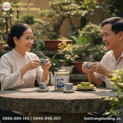 Góc nhìn cận cảnh bộ ấm tích men rạn Bát Tràng ...