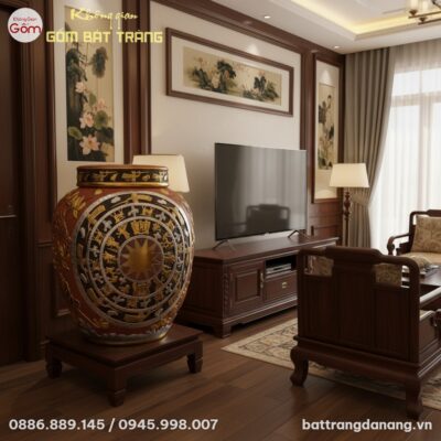 cận cảnh Chum ngâm rượu Trống Đồng dát vàng Bát...