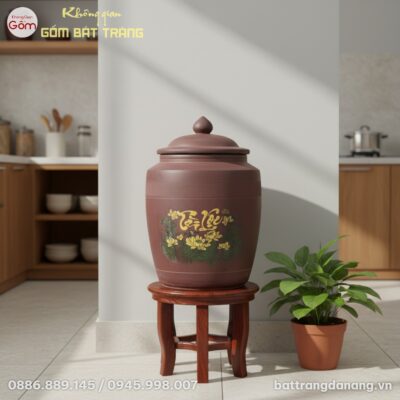 Cận cảnh hũ gạo gốm Bát Tràng (kích thước 10kg)...