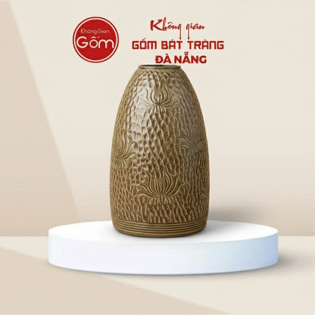 Lọ Hoa Men Nâu Họa Tiết Hoa Sen Dáng Chuông Bát Tràng BT-BH151