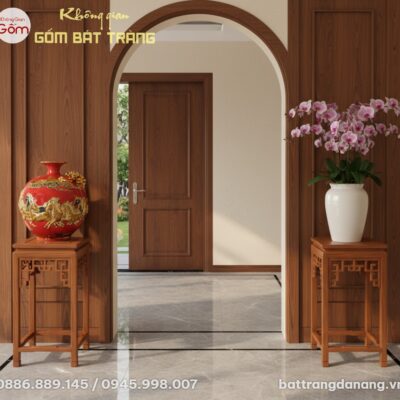 Một đôn gỗ vuông chạm khắc triện cổ điển trưng ...