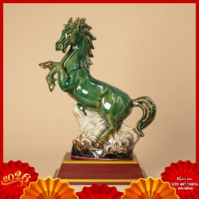Tượng gốm sứ