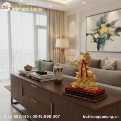 Trong một phòng khách biệt thự hiện đại kiểu Vi...