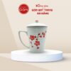 Ly sứ in logo màu trắng dáng vát hoạ tiết hoa đào đỏ LSQT-03