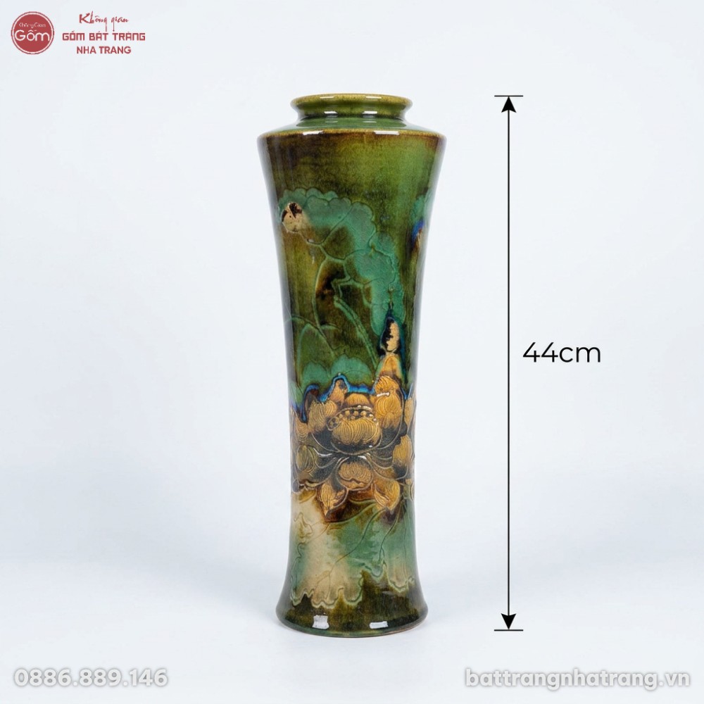 Kích thước Bình hoa gốm sứ dáng trúc cao men xanh rêu khắc chìm hoa phù dung NT-LH04