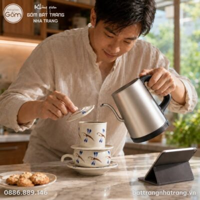 Phin Cà Phê Gốm Sứ Bát Tràng Vẽ Tay Họa Tiết Chuồn Chuồn NT-PCF04 - Chi tiết 2
