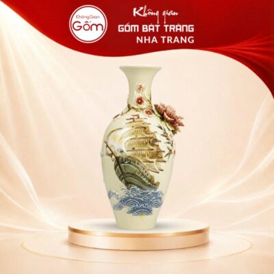 Bảo bình gốm sứ men kem đắp nổi họa tiết Thuận Buồm Xuôi Gió NT-BB03