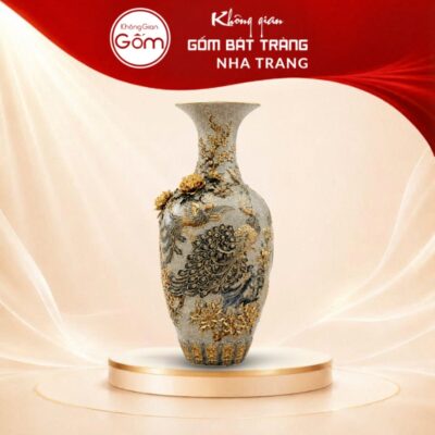 Bảo bình men rạn cổ họa tiết Công Đào Phú Quý dát vàng cao cấp NT-BB05