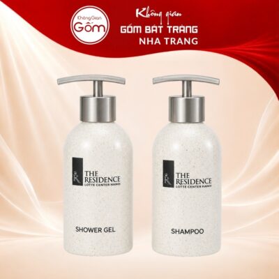 Bộ 2 bình gốm sứ in logo đựng dầu gội sữa tắm màu kem men cát NT-PKNT04 - Ảnh đại diện