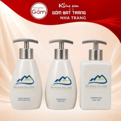 Bộ 3 bình gốm sứ in logo đựng dầu gội, sữa tắm, nước rửa tay màu kem men cát lấm tấm NT-PKNT05 - Ảnh đại diện
