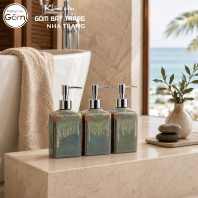 Bộ dụng cụ nhà tắm gốm sứ Bát Tràng 3 sản phẩm men hoả biến màu xanh lơ nhạt NT-BNT08 - Chi tiết 3