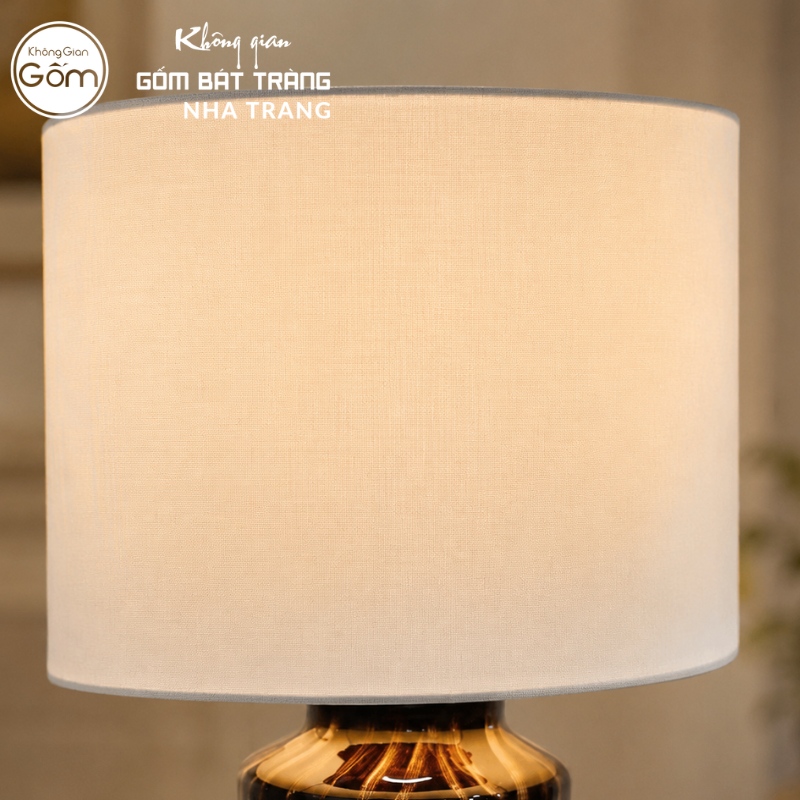 Đèn ngủ để bàn gốm sứ men hỏa biến nâu vân gỗ 60cm NT-DN08 - Ảnh 4