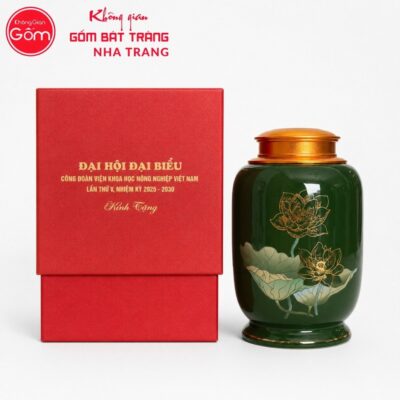 Hũ đựng trà quà tặng gốm sứ in logo dáng bí màu xanh lục hoạ tiết hoa sen NT-HT03 - Chi tiết 3