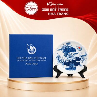 Đĩa sứ biểu trưng quà tặng in logo men lam vẽ sen phi 20 NT-ĐBT06 - Ảnh đại diện