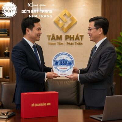 Đĩa sứ biểu trưng quà tặng in logo men sứ trắng in hình ảnh trụ sở phi 22 NT-ĐBT07 - Chi tiết 5