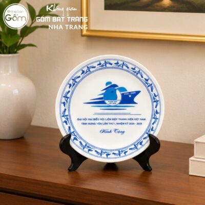 Đĩa sứ biểu trưng quà tặng in logo men sứ trắng phi 20 NT-ĐBT05 - Chi tiết 2