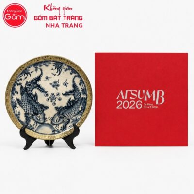 Đĩa sứ biểu trưng quà tặng men rạn bọc đồng hoạ tiết song ngư phi 30 NT-ĐBT02 - Chi tiết 1