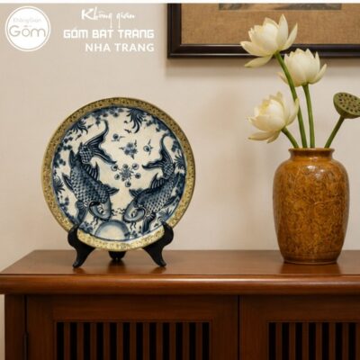 Đĩa sứ biểu trưng quà tặng men rạn bọc đồng hoạ tiết song ngư phi 30 NT-ĐBT02 - Chi tiết 4