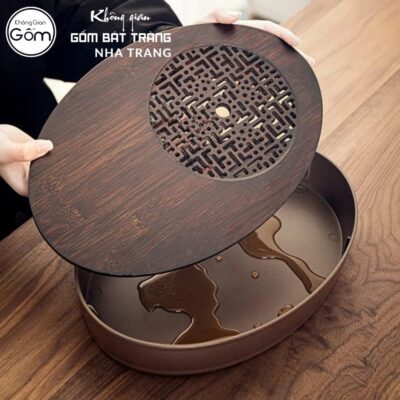 Khay gỗ đựng bộ trà hình oval chạm khắc hoạ tiết chữ Vạn cổ điển NT-KBT02 - Chi tiết 5