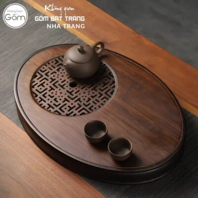 Khay gỗ đựng bộ trà hình oval chạm khắc hoạ tiết chữ Vạn cổ điển NT-KBT02 - Chi tiết 7