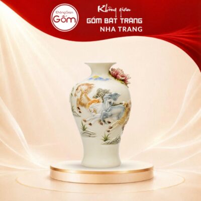 Mai bình tích lộc men kem đắp nổi họa tiết Mã Đáo Thành Công NT-MB03