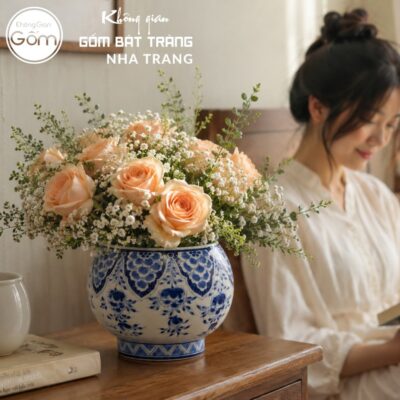 Lọ Hoa Gốm Bát Tràng Dáng Tròn Vẽ Hoa Sen Xanh Thủ Công NT-LH10 - Chi tiết 2