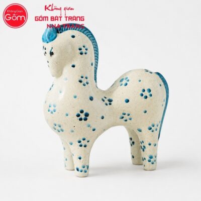 Tượng ngựa dáng cao gốm sứ Bát Tràng men tiêu vẽ hoa kích thước H16.5 x R6.5 x D13.5cm NT-TGS03 - Chi tiết 2