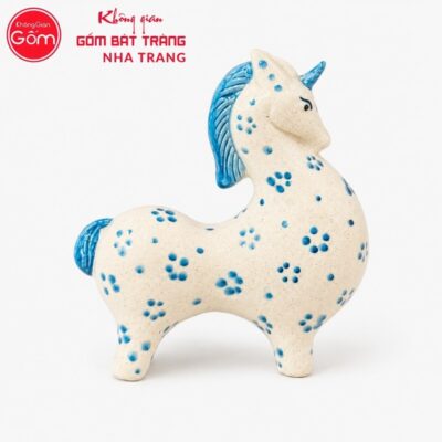Tượng ngựa dáng thấp bờm cụp gốm sứ Bát Tràng men tiêu vẽ hoa kích thước H17.5 x R7 x D14.5cm NT-TGS04 - Chi tiết 1