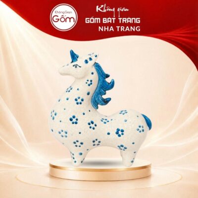 Tượng ngựa dáng thấp bờm xoè gốm sứ Bát Tràng men tiêu vẽ hoa kích thước H17 x R7 x D15cm NT-TGS05 - Ảnh đại diện